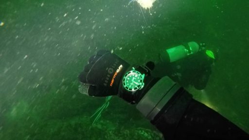 Casio MDV106 Review – Diving in the Hood Canal wrist shot