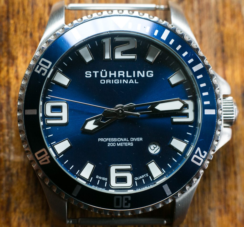 Stuhrling Aquadiver Regatta Review – Dial