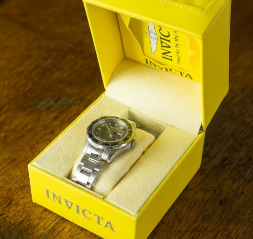 Invicta 8932 Pro Diver Unboxing – Watch in Box