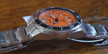 Seiko Orange Samurai Review - Left Side